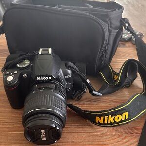 D3000 Camera barely used